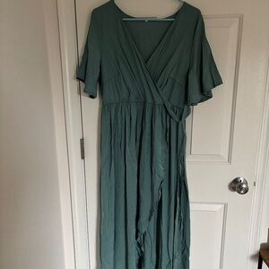 Green flowy maternity dress